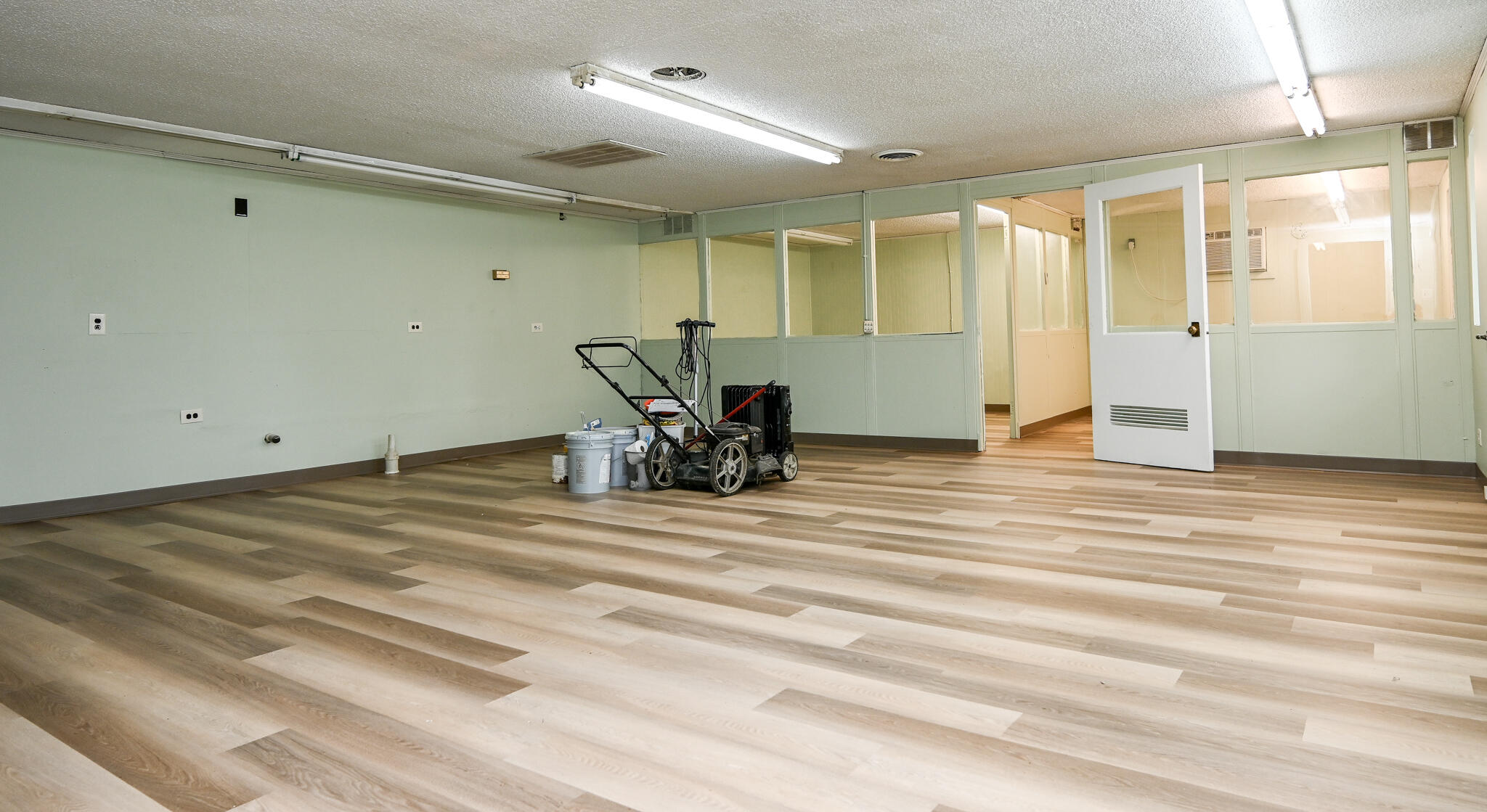 463 Central Avenue NW