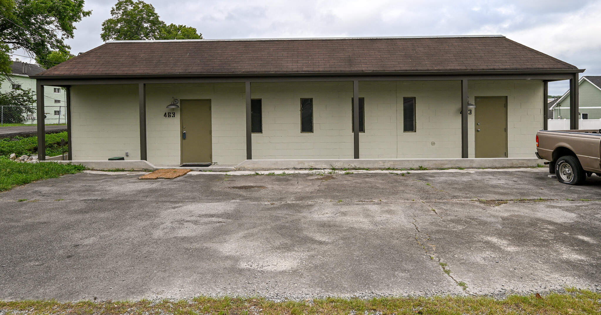 463 Central Avenue NW