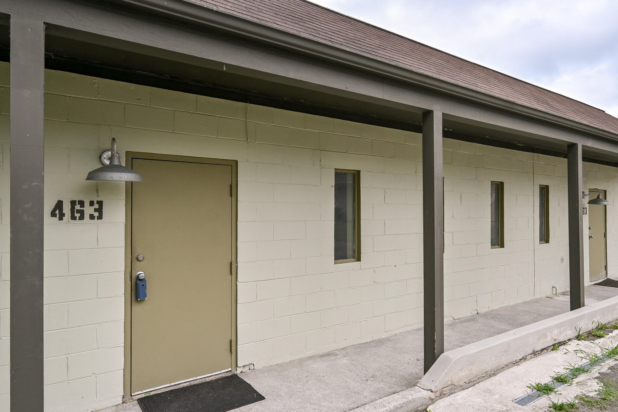 463 Central Avenue NW