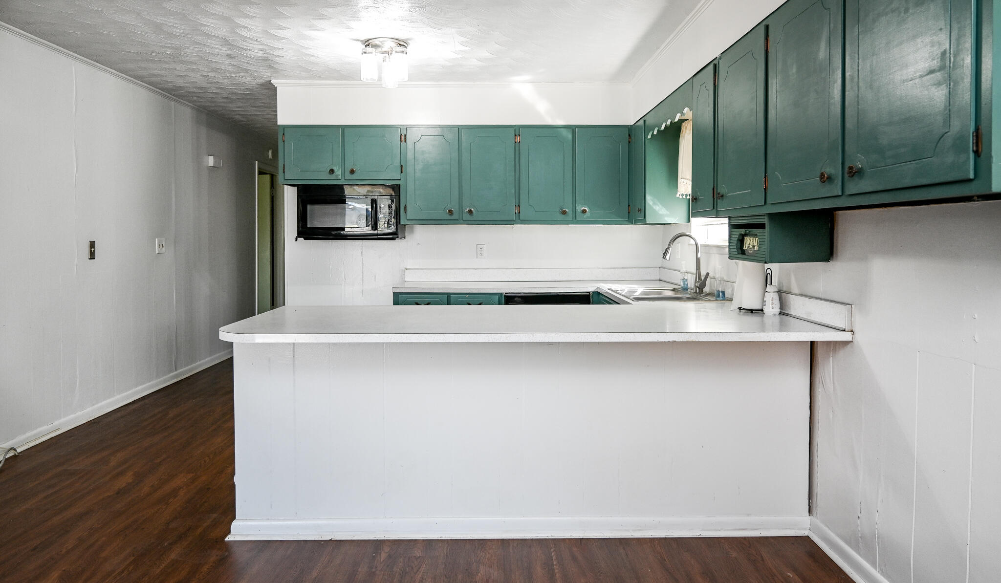 5714 Waterlevel Highway