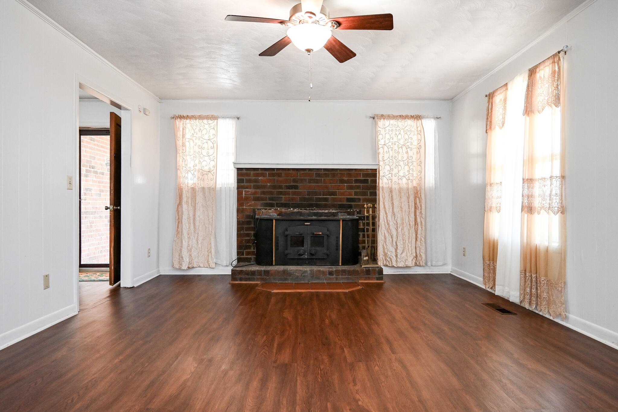 5714 Waterlevel Highway