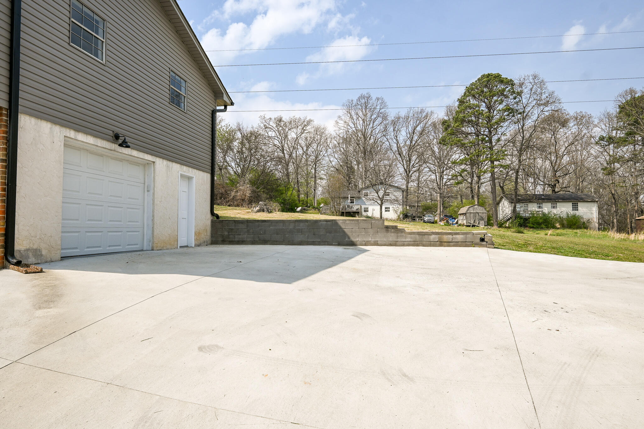 2089 Charlotte Drive NE