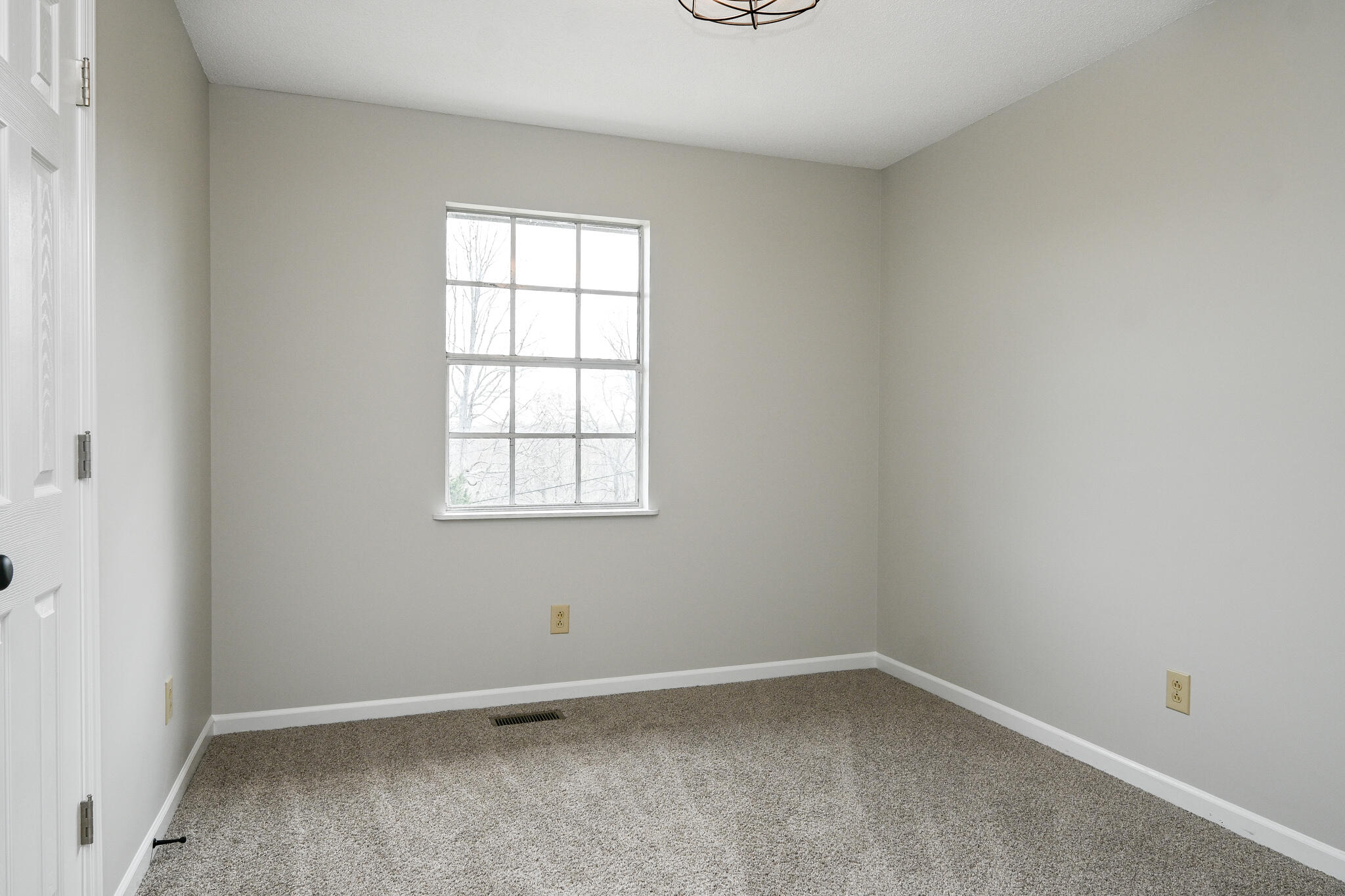 2089 Charlotte Drive NE