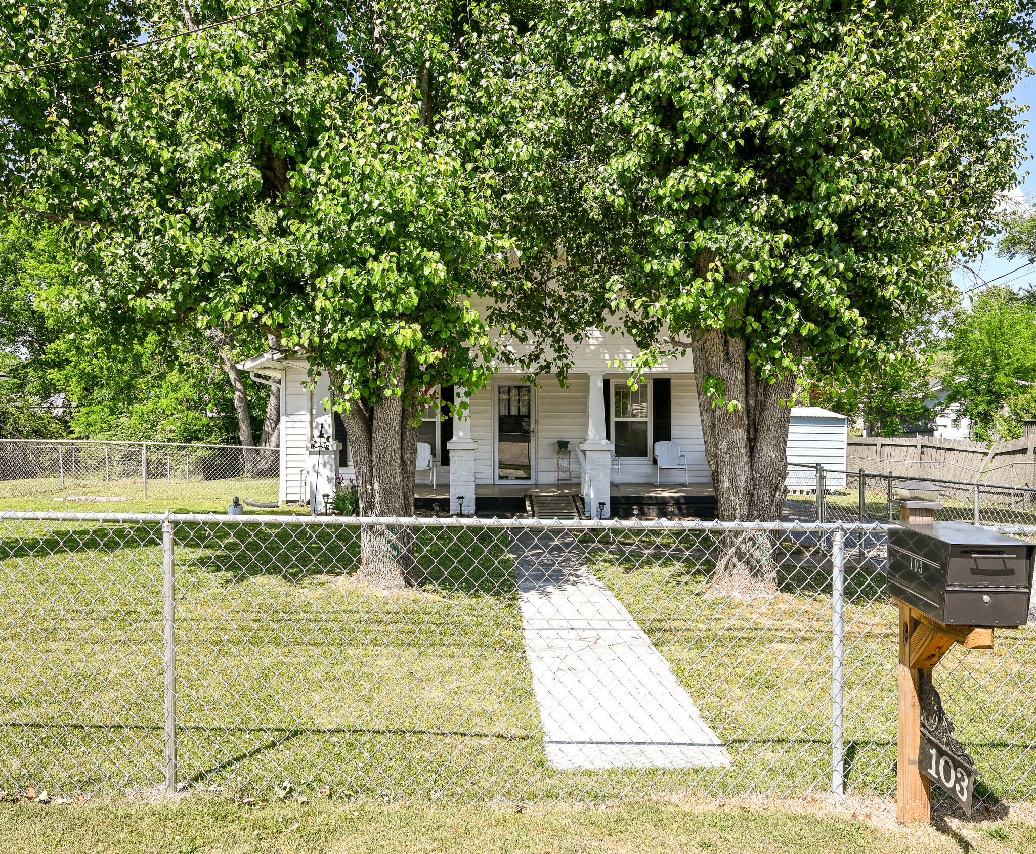 103 Ridgeway Drive