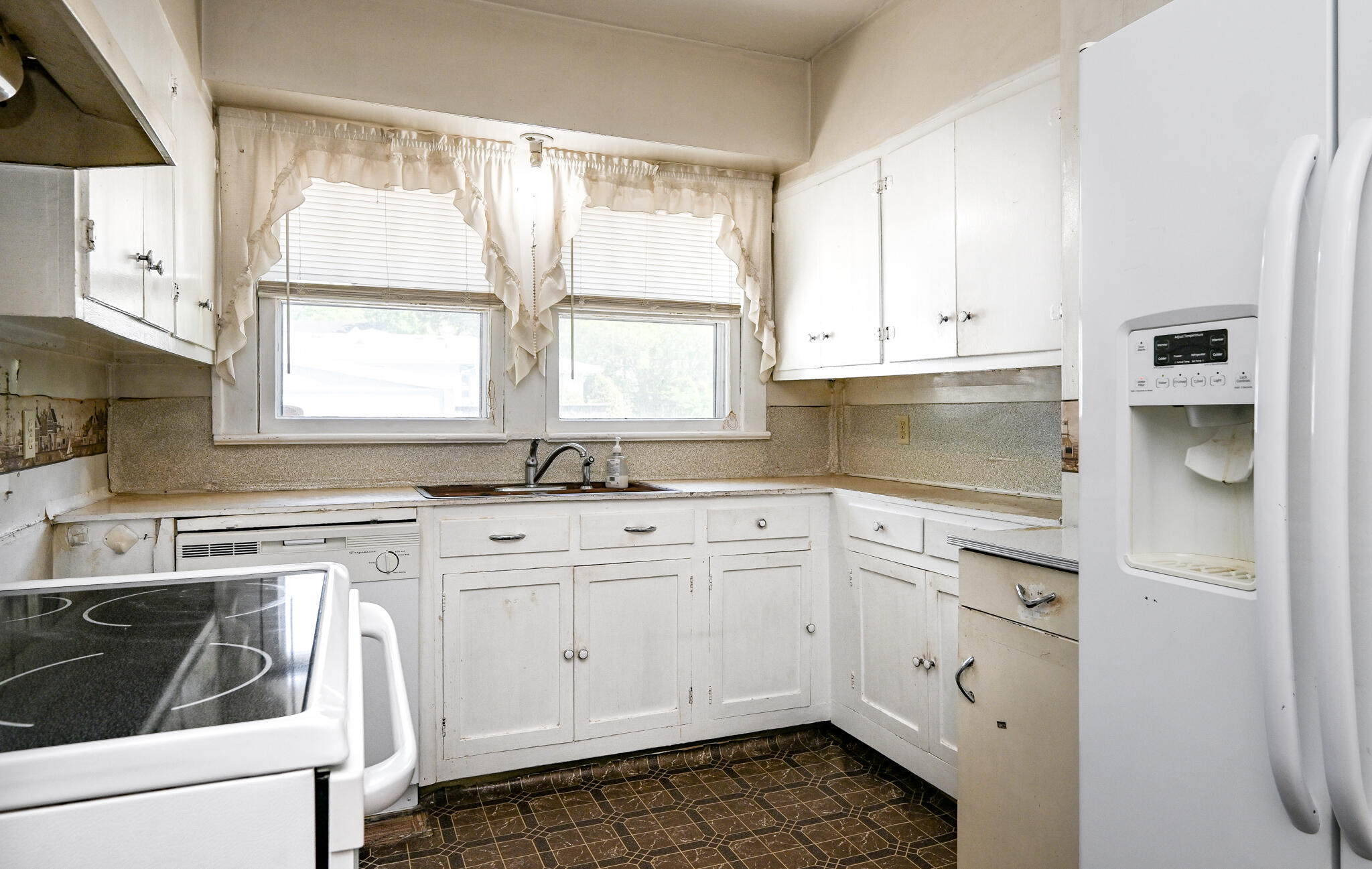 103 Ridgeway Drive