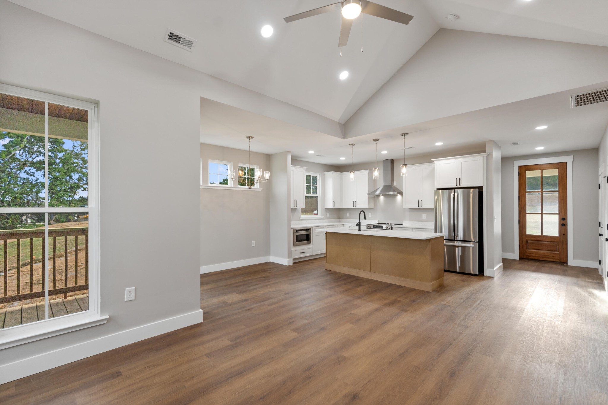 5313 Mia Court, NW