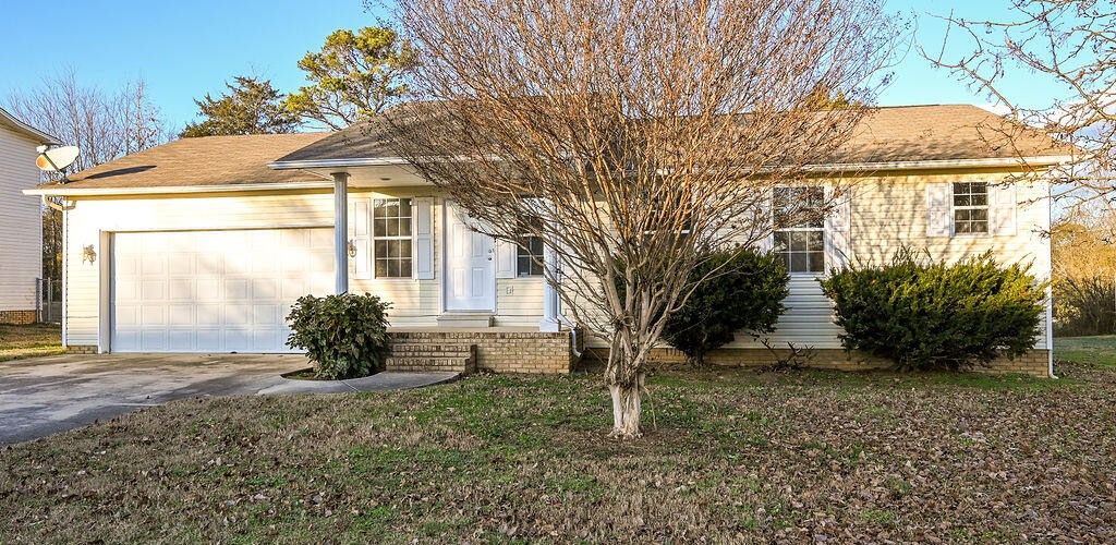298 Christian Drive, NW