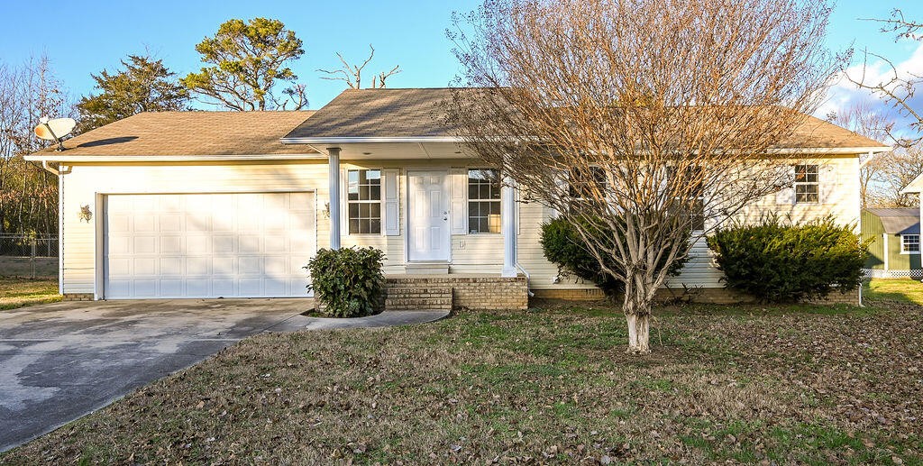 298 Christian Drive, NW