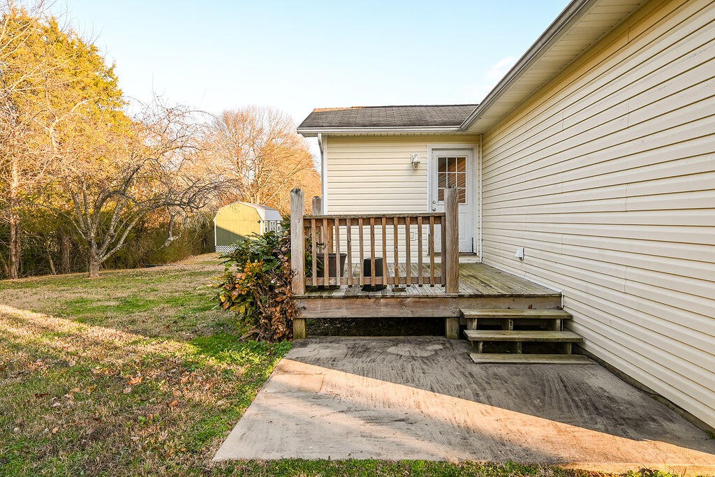 298 Christian Drive, NW