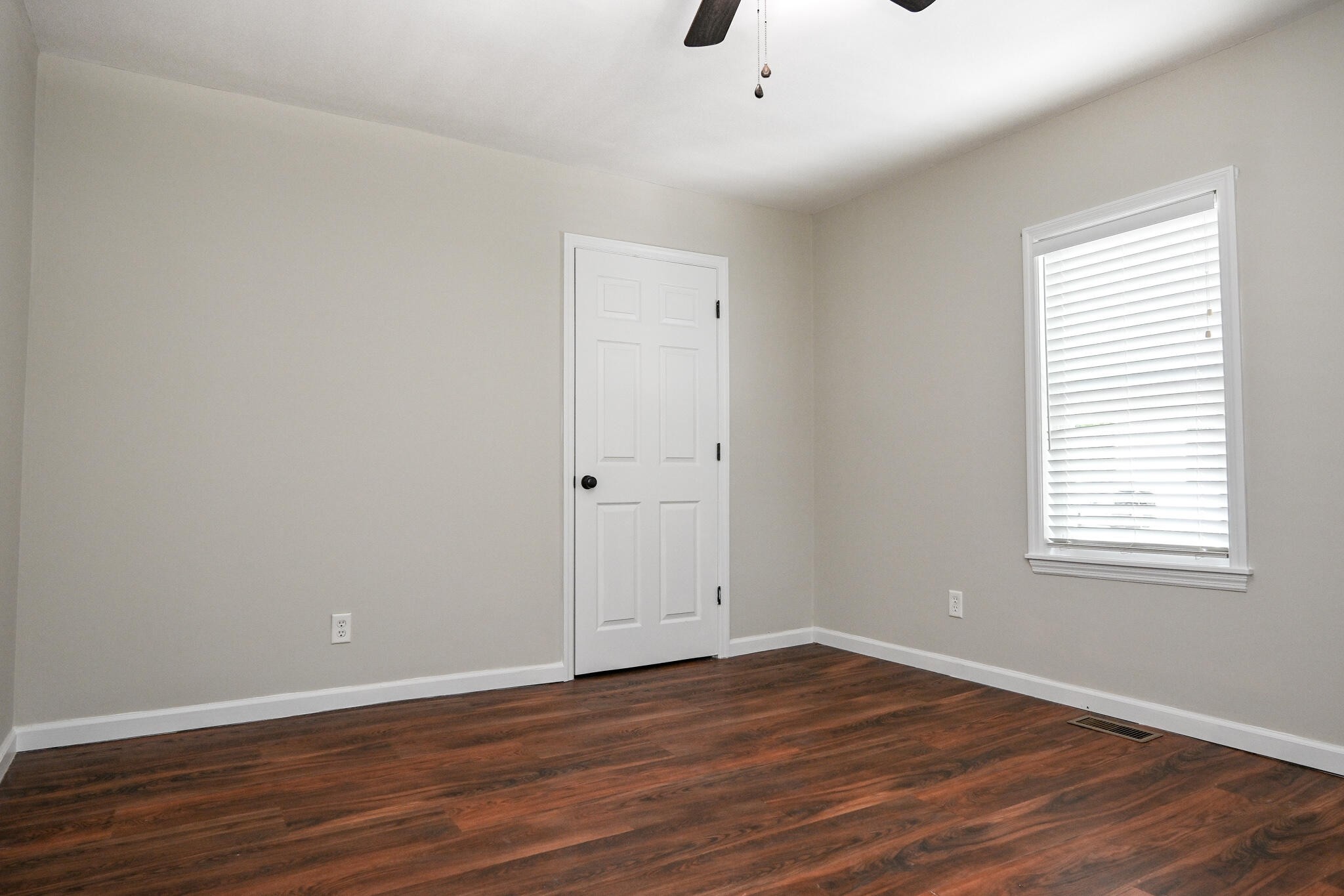 233 Pine Lane, NW