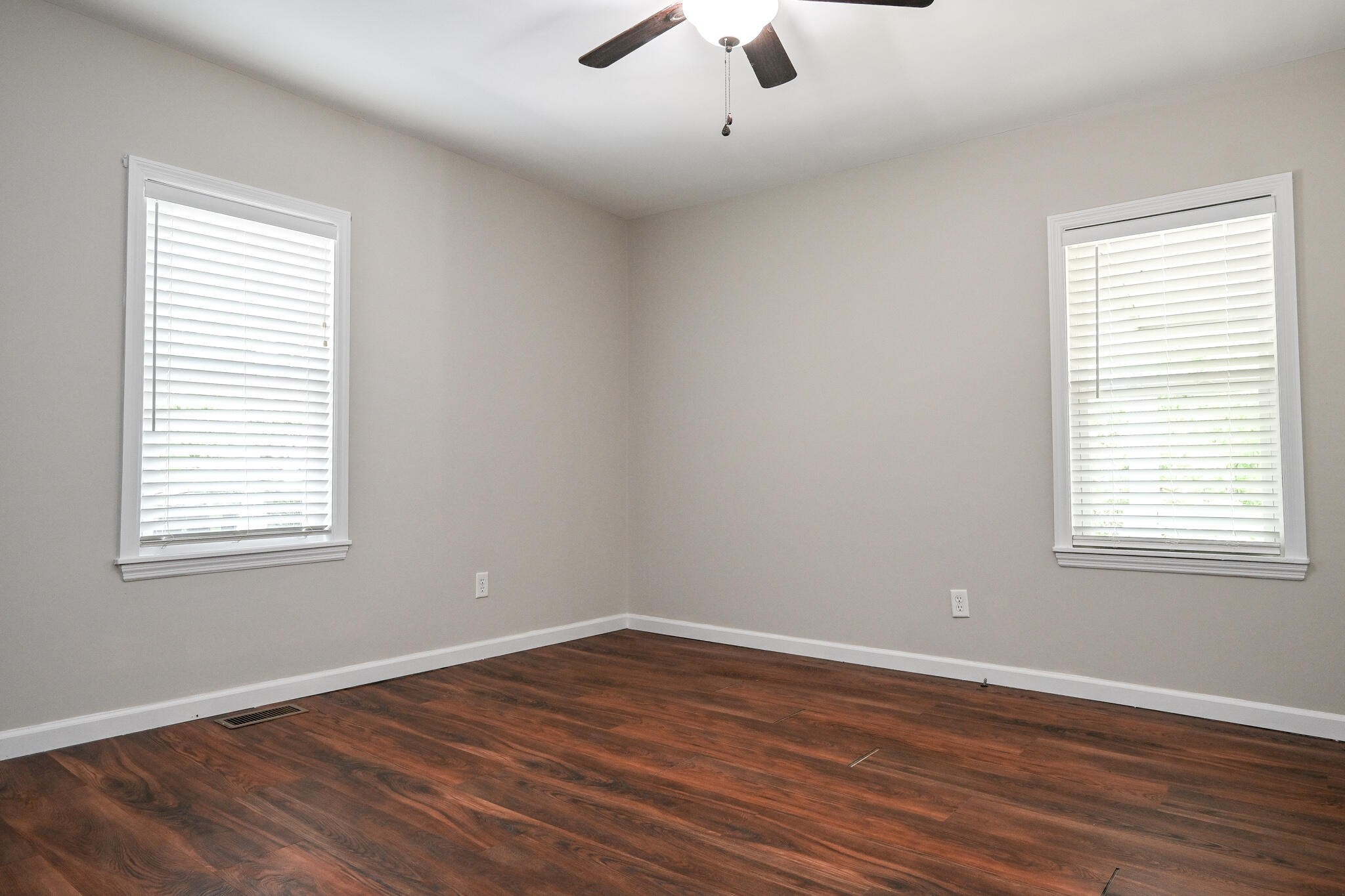 233 Pine Lane, NW