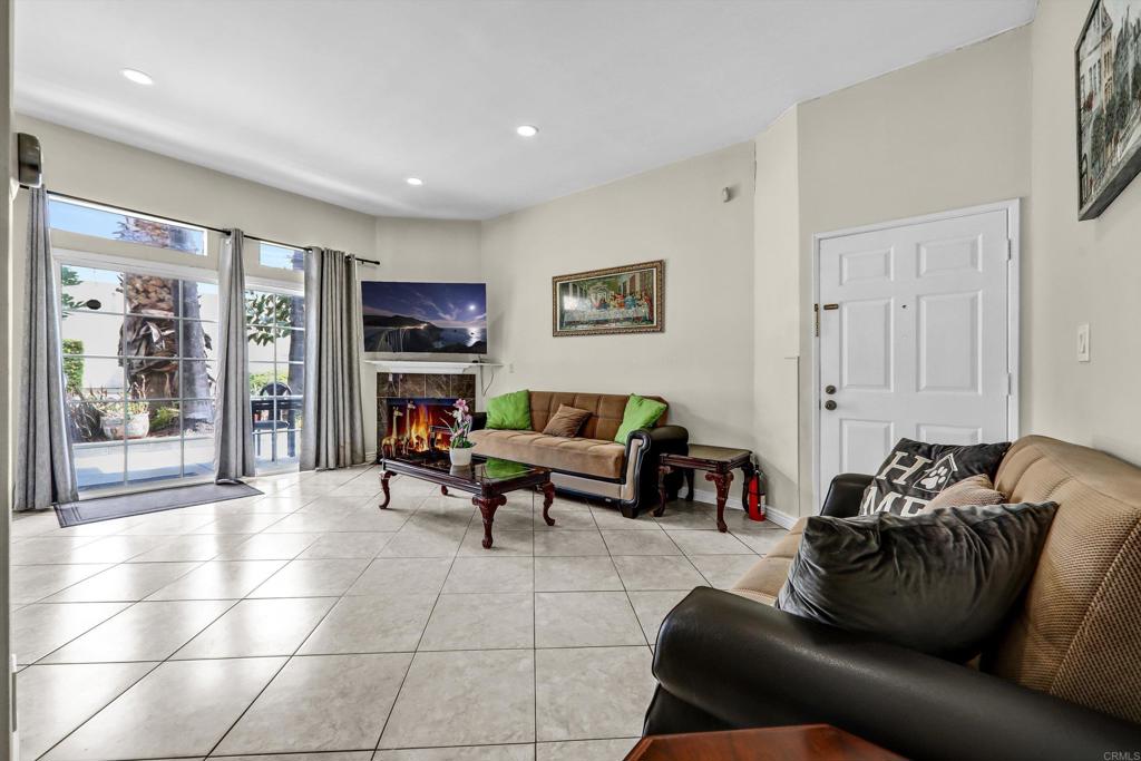 20920 COMMUNITY Street 7