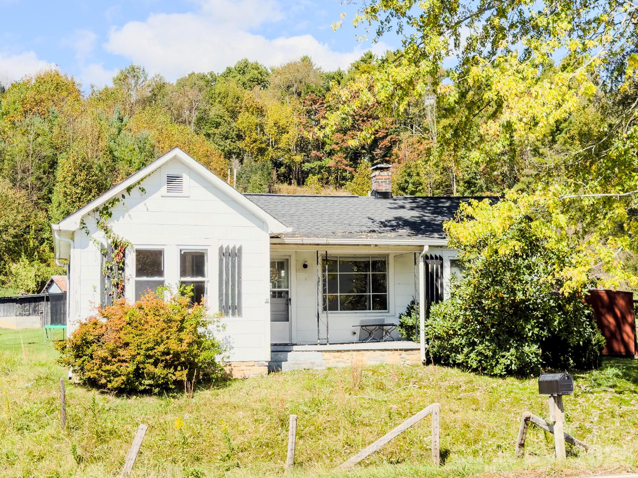 40 Duncan Lane