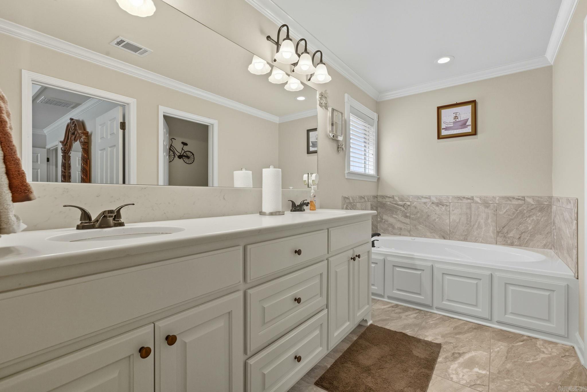 105 Sanibel Circle