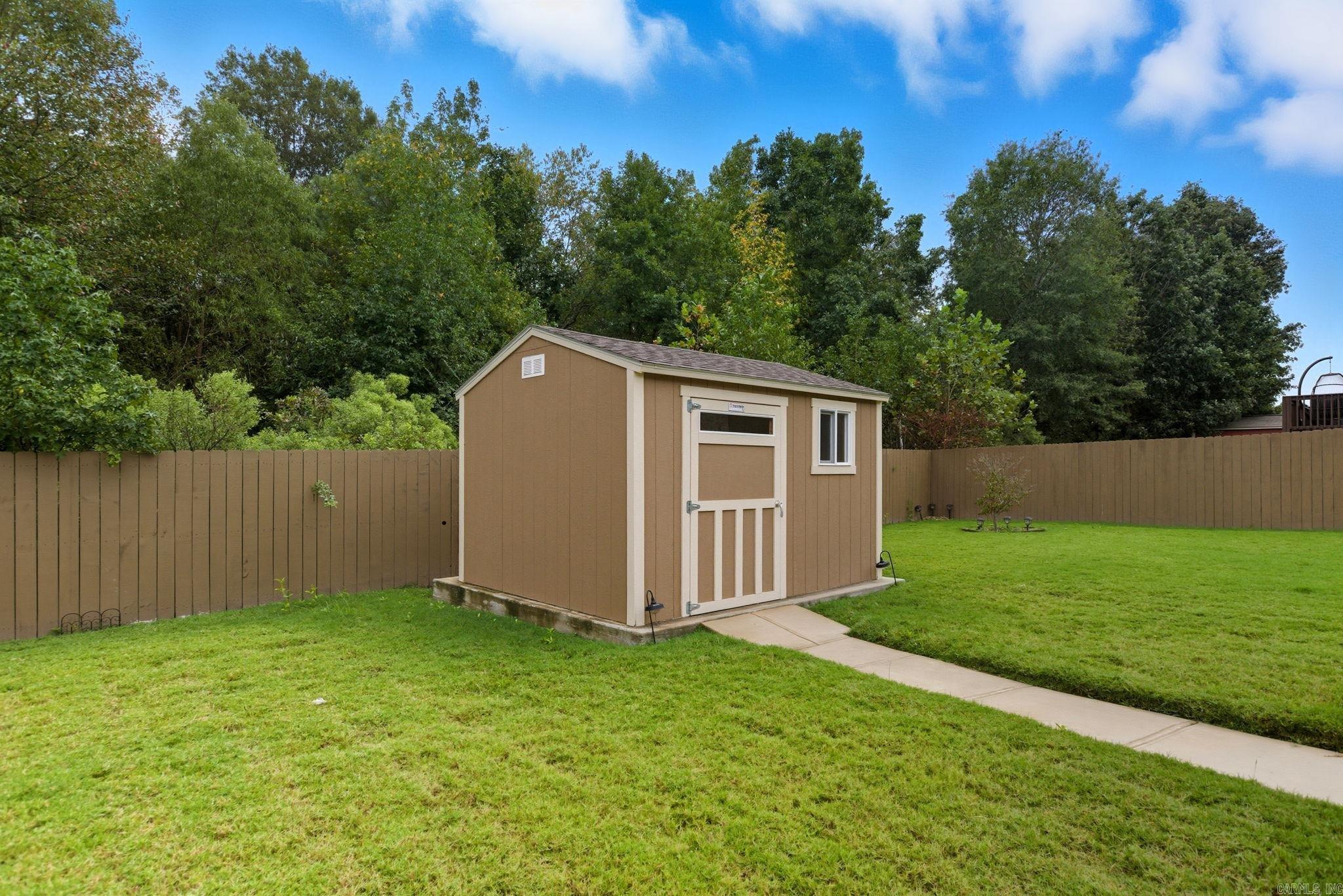 105 Sanibel Circle
