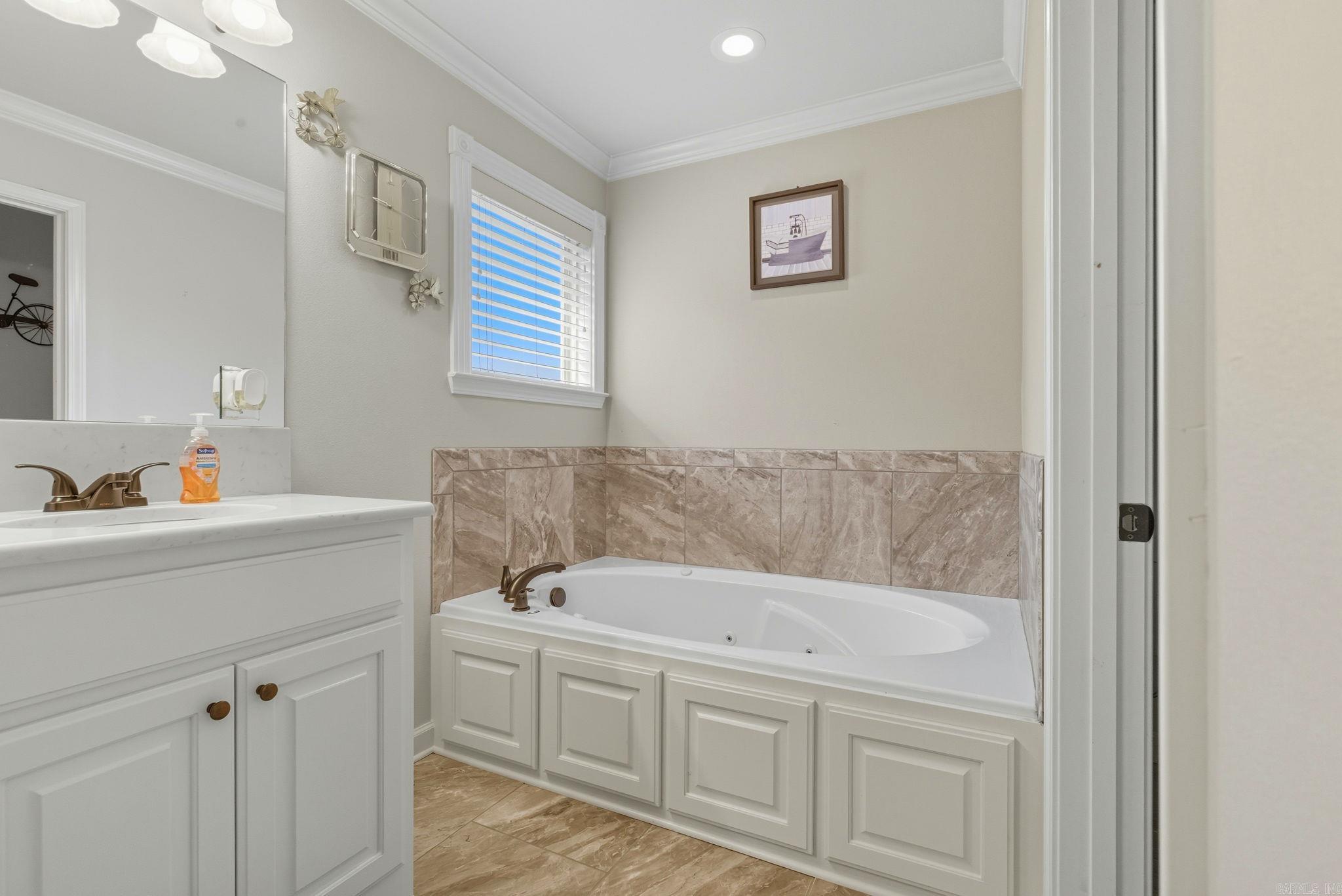 105 Sanibel Circle