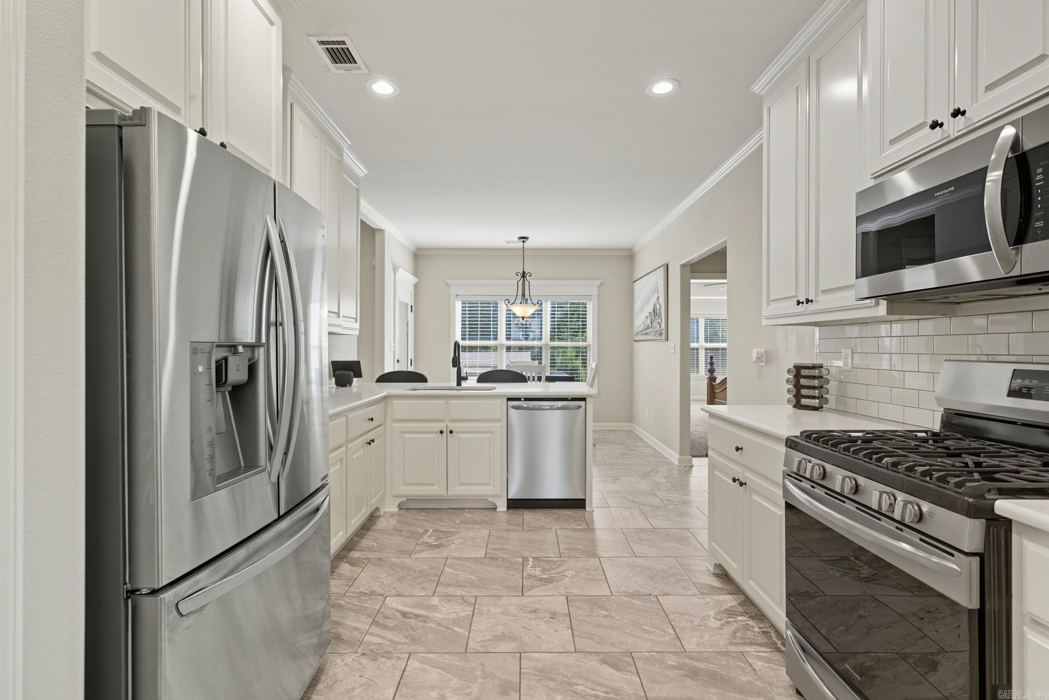 105 Sanibel Circle