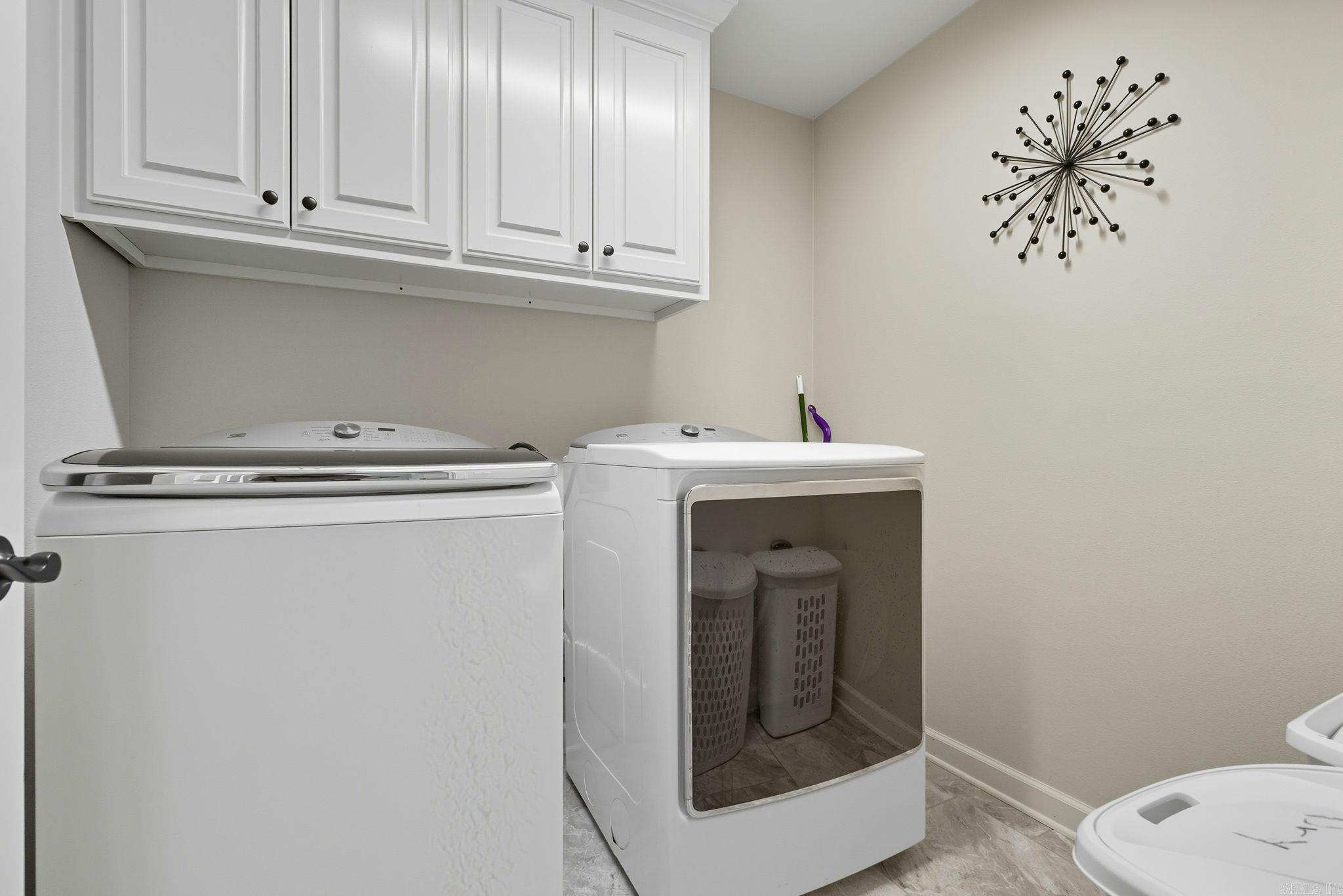 105 Sanibel Circle