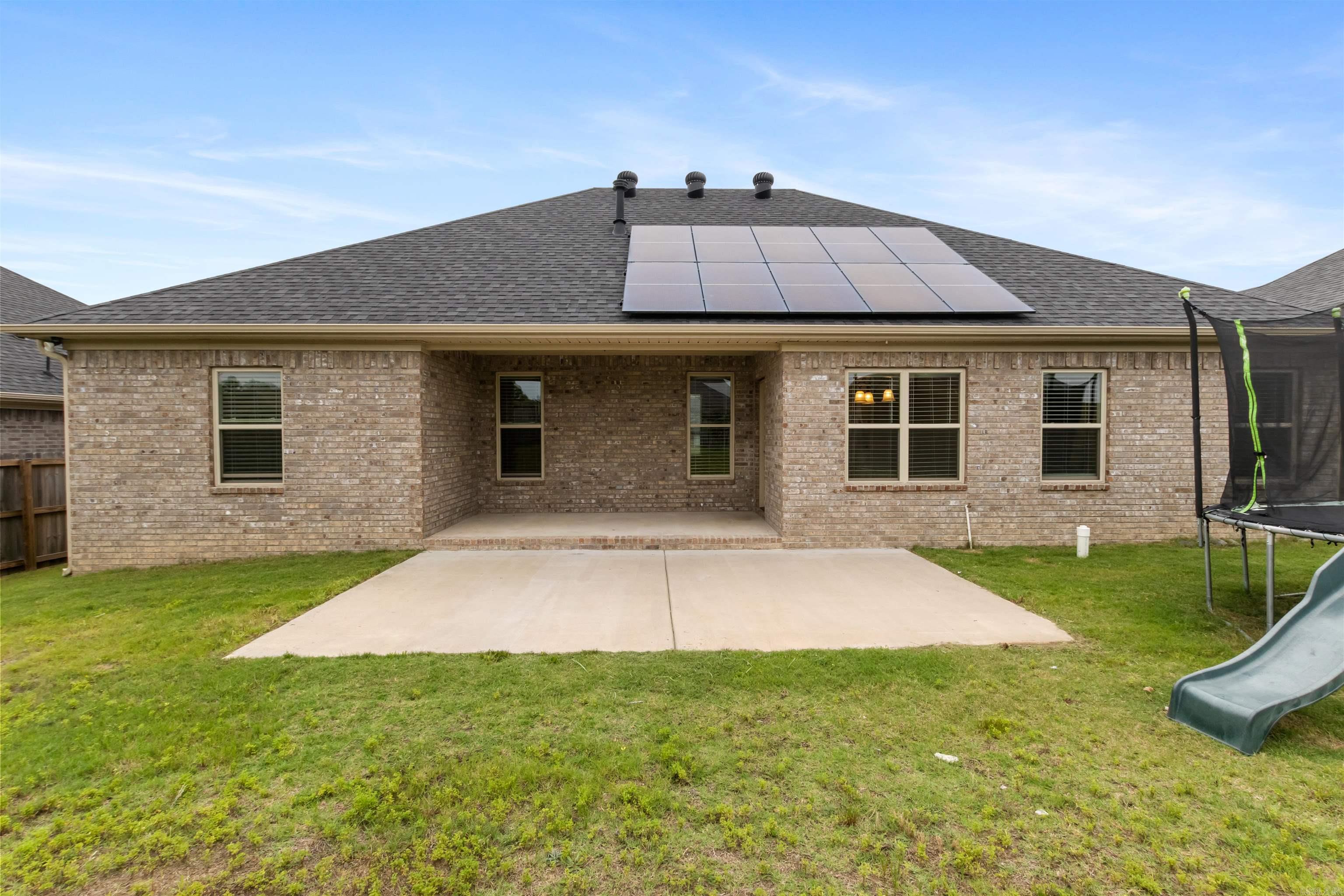 102 Sanibel Circle