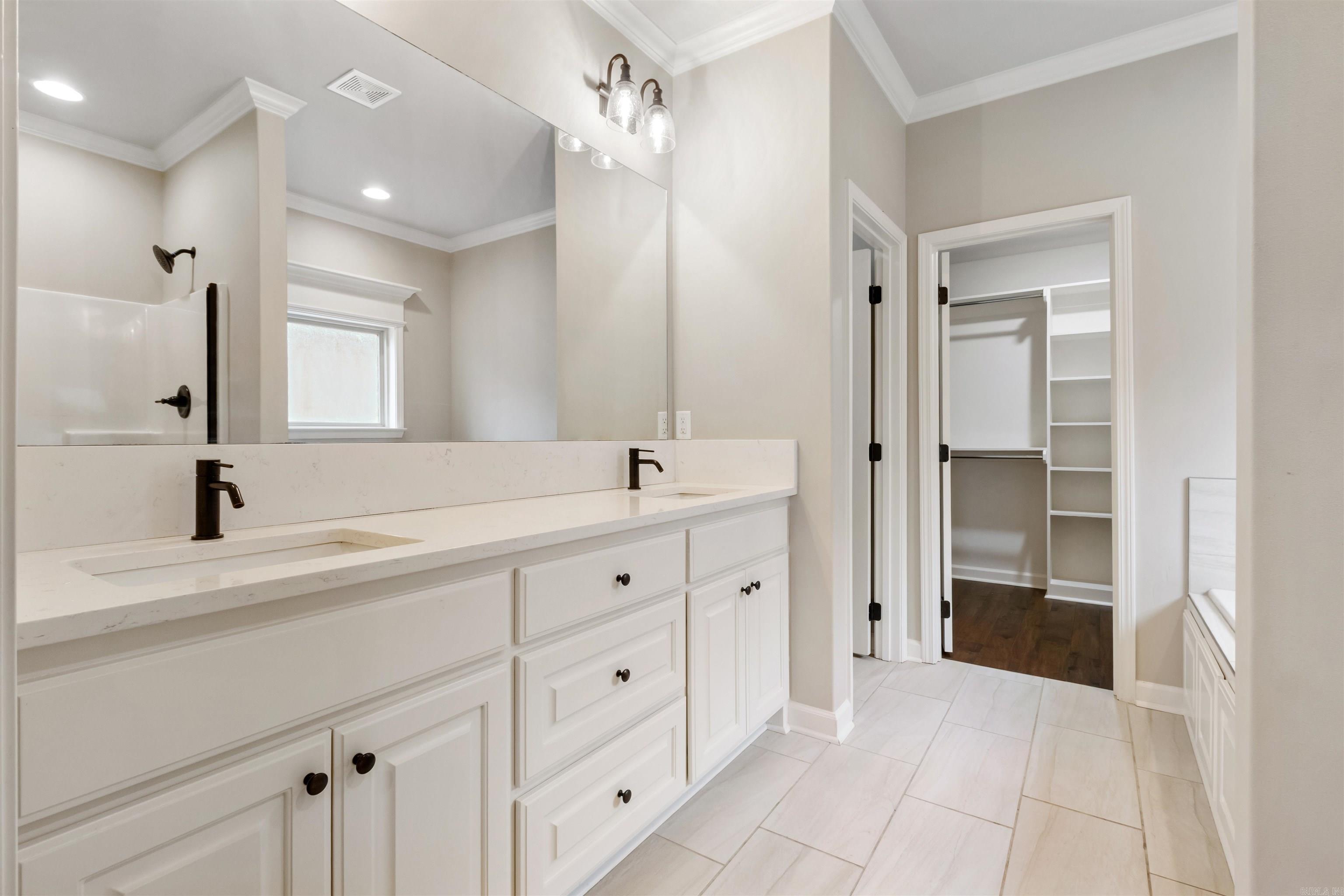 102 Sanibel Circle
