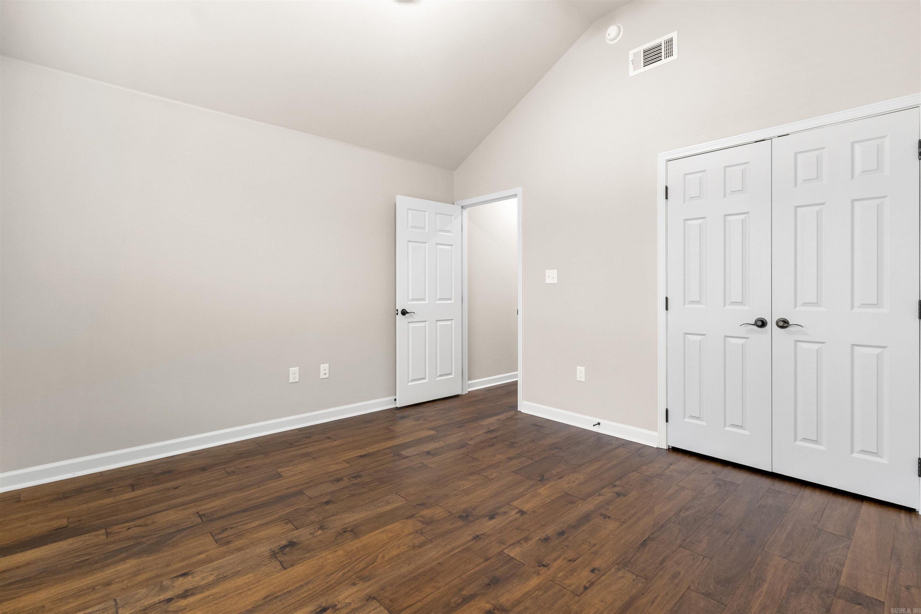 102 Sanibel Circle