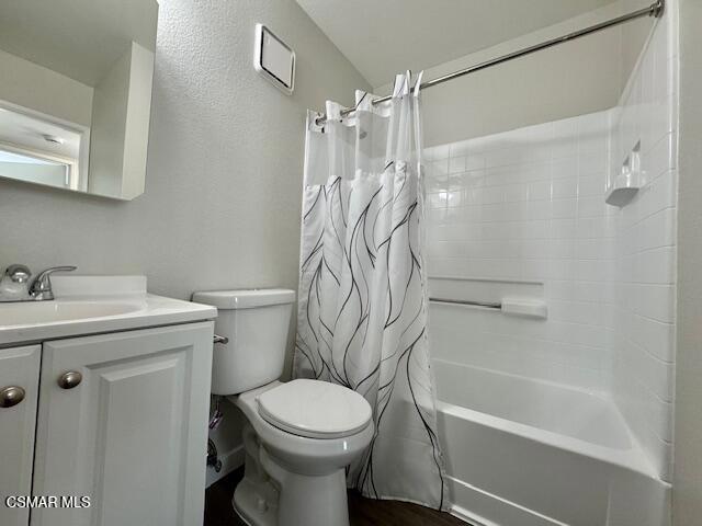 24479 Valle Del Oro 205