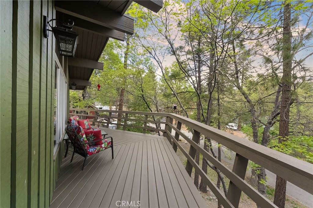 1159 Twin Lakes Drive