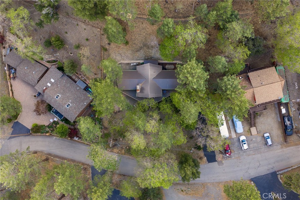 1159 Twin Lakes Drive