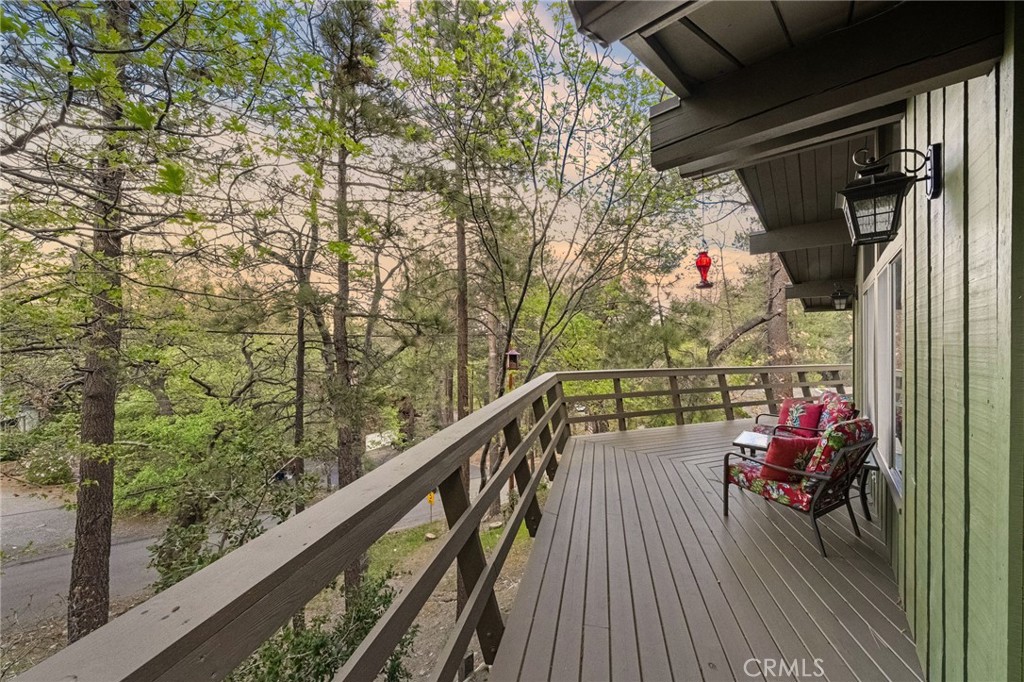 1159 Twin Lakes Drive