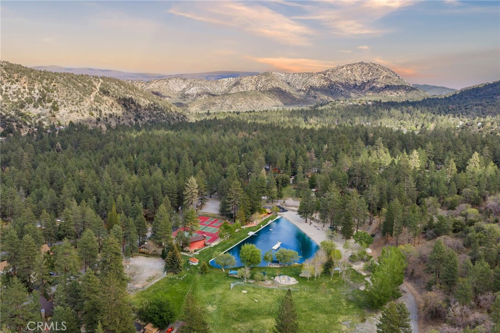 1159 Twin Lakes Drive