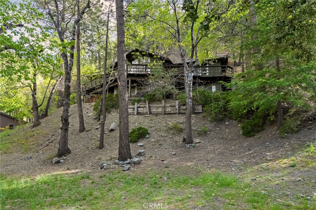 1159 Twin Lakes Drive