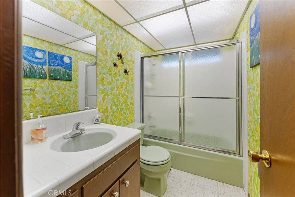 1159 Twin Lakes Drive