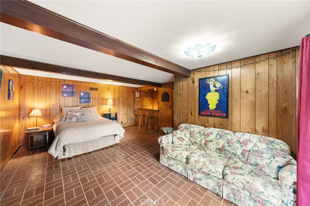 1159 Twin Lakes Drive