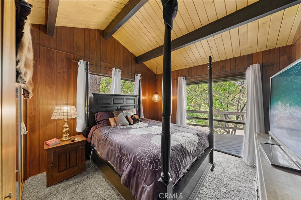 1159 Twin Lakes Drive