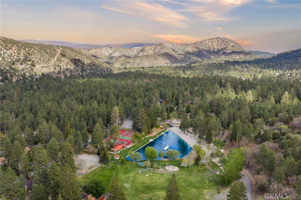 1159 Twin Lakes Drive