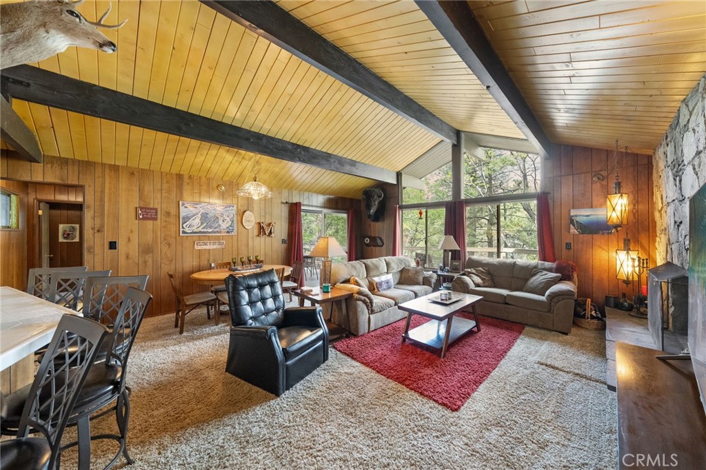 1159 Twin Lakes Drive