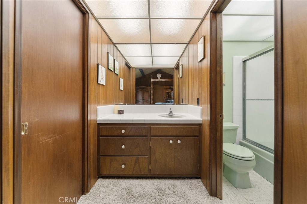 1159 Twin Lakes Drive