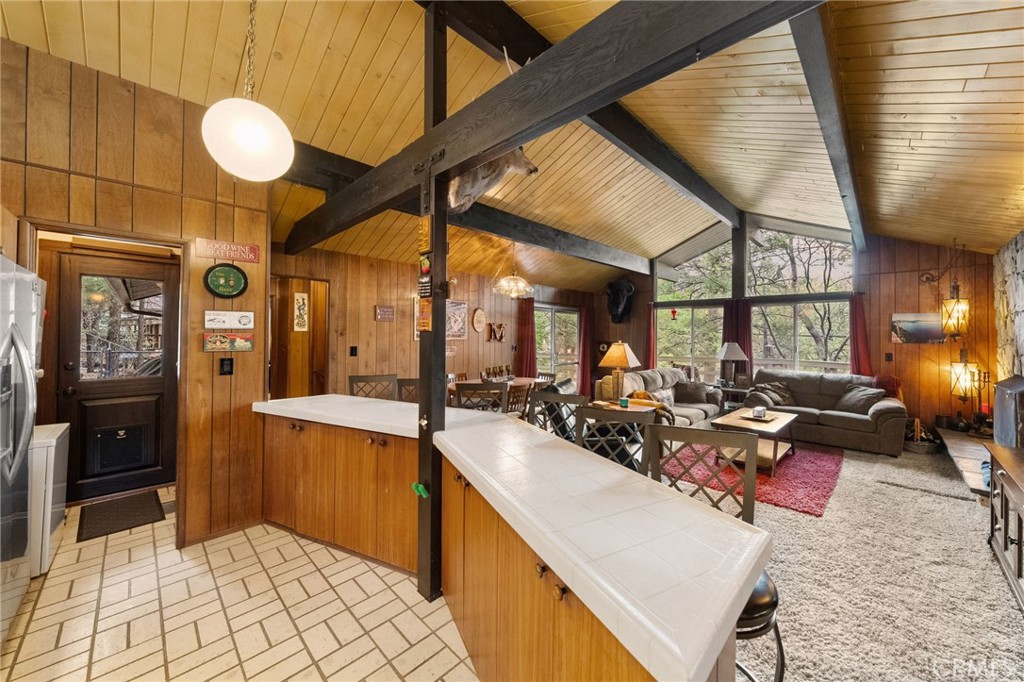 1159 Twin Lakes Drive