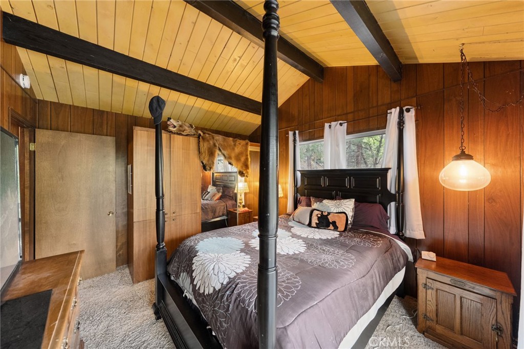 1159 Twin Lakes Drive