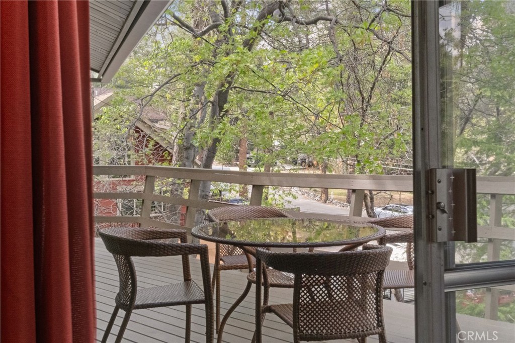 1159 Twin Lakes Drive