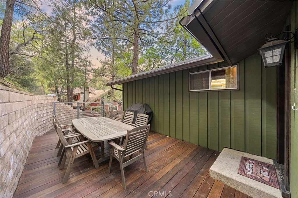 1159 Twin Lakes Drive