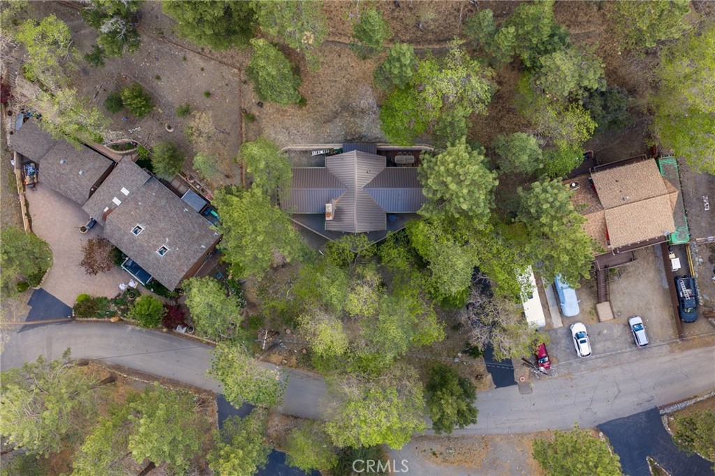 1159 Twin Lakes Drive