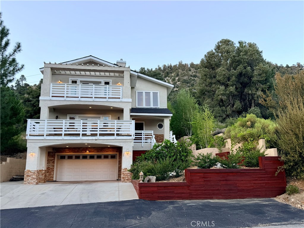 1102 Rivera Drive