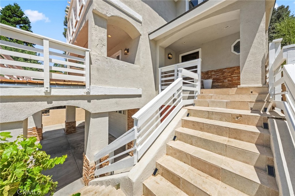 1102 Rivera Drive