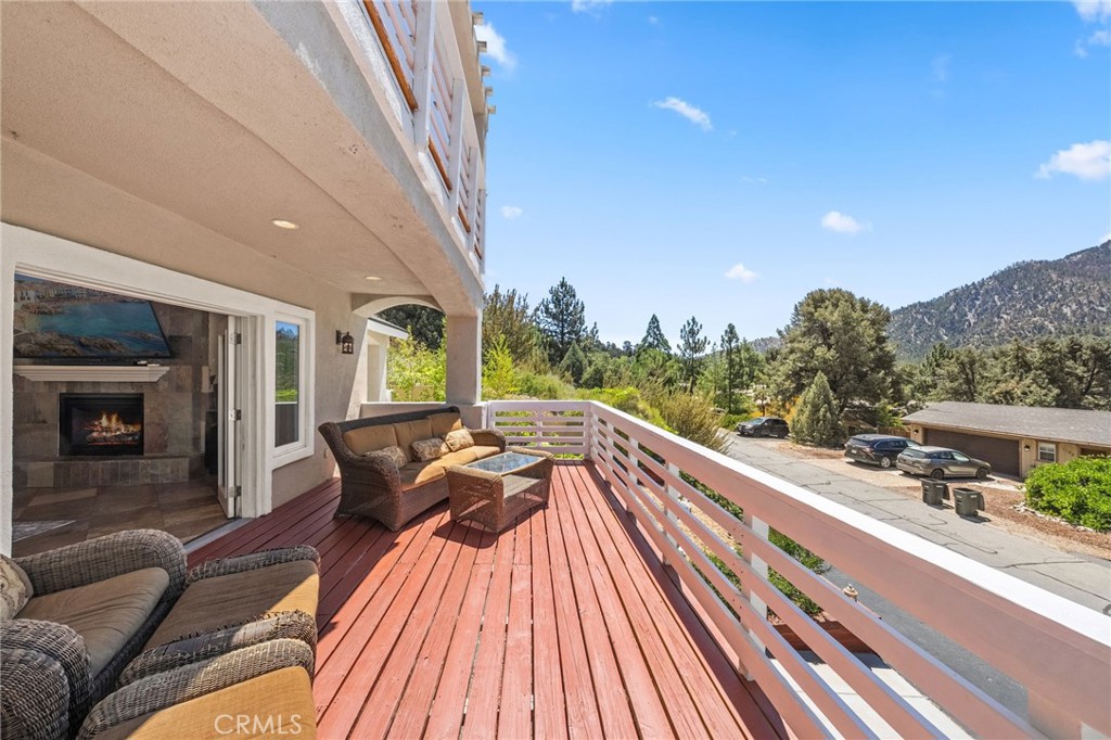 1102 Rivera Drive