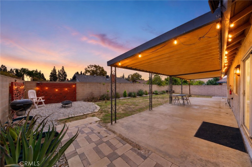 1435 S Magnolia Avenue