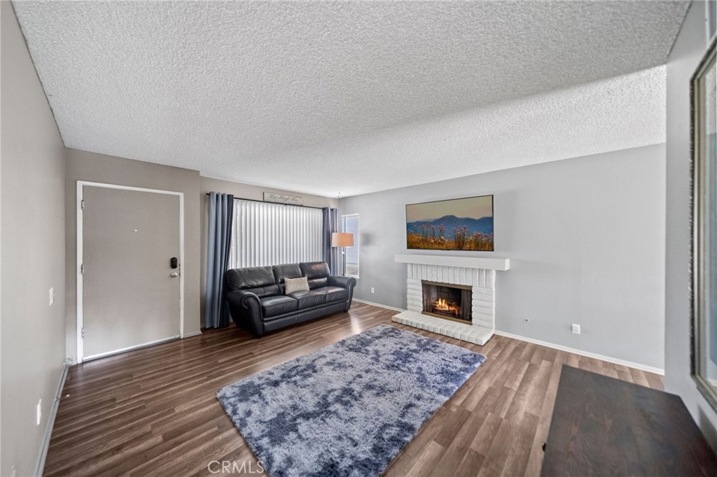 1435 S Magnolia Avenue