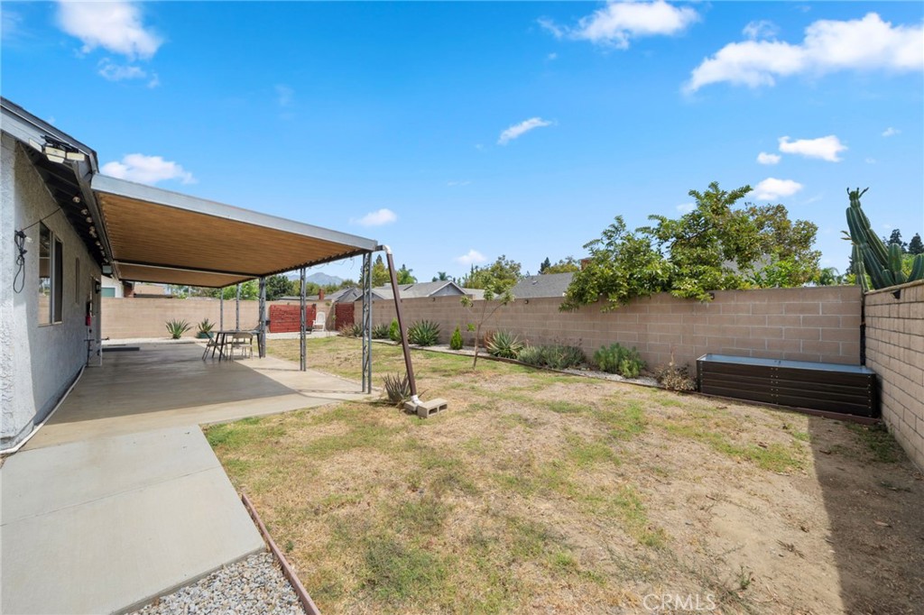 1435 S Magnolia Avenue