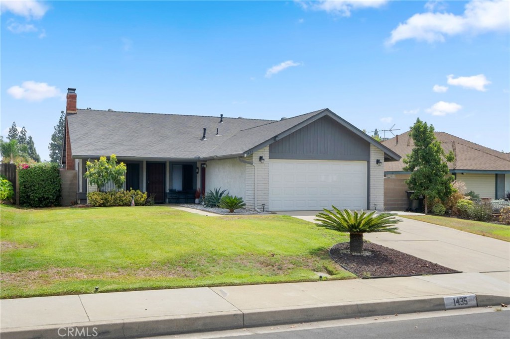 1435 S Magnolia Avenue