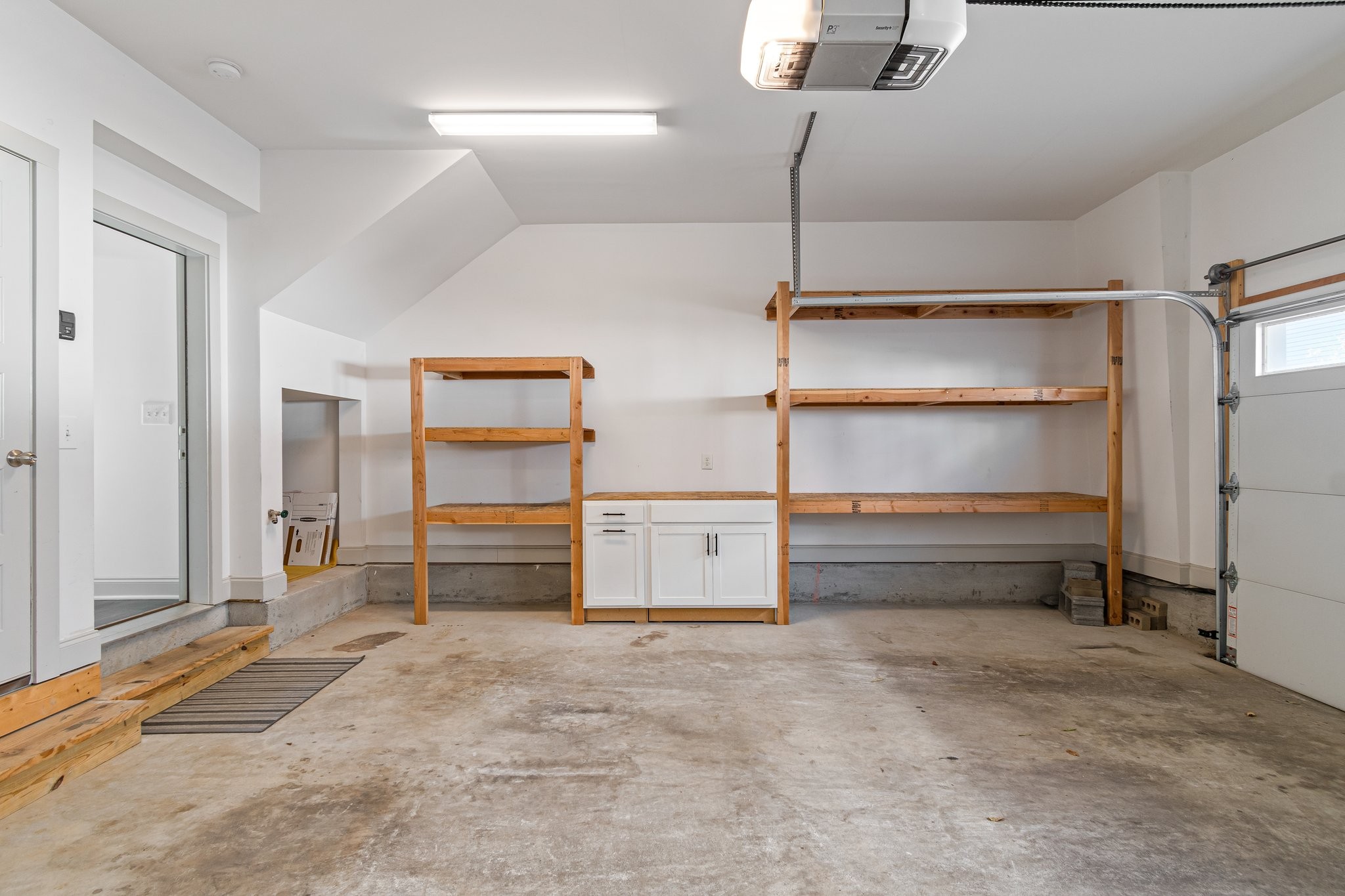 719 Douglas Ave Unit: 8